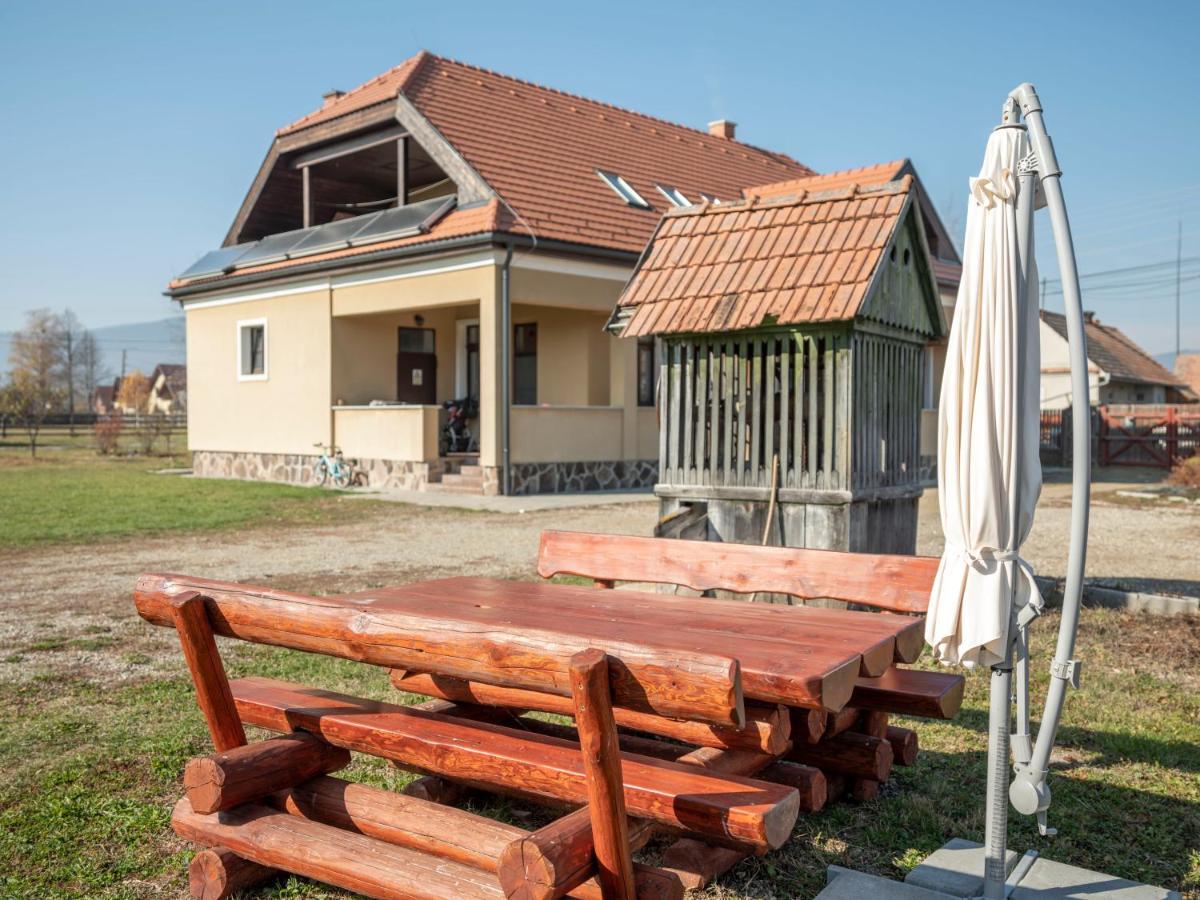 Pensiune Agroturistica Horvath-Kert Borzont ภายนอก รูปภาพ